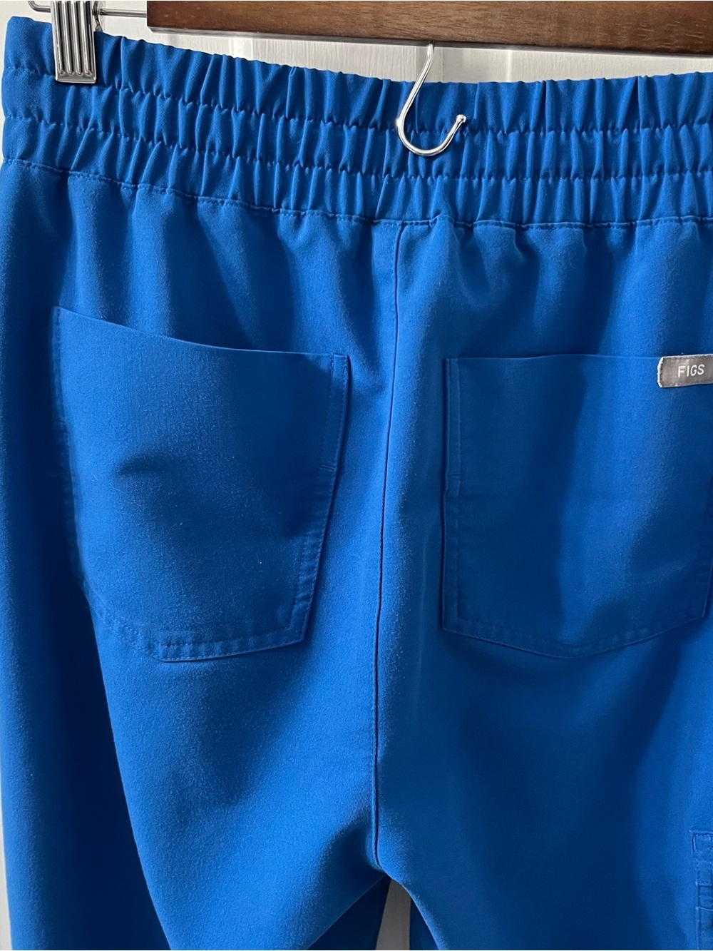 FIGS Royal Blue Scrub Set Women's XS Catarina One-Pocket Top & Zamora Joggers - Picture 8 of 9